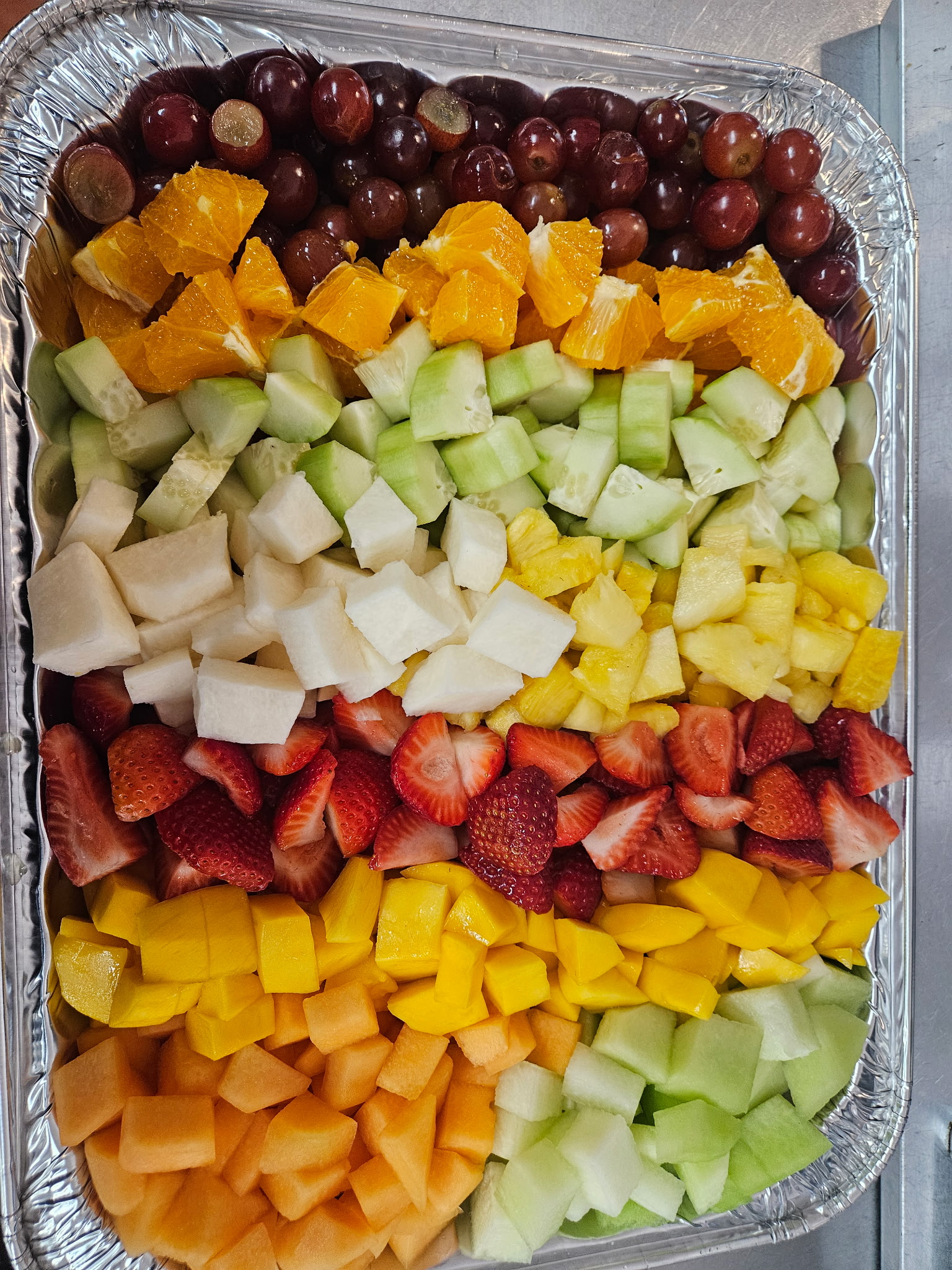 Rainbow fresh fruit catering tray